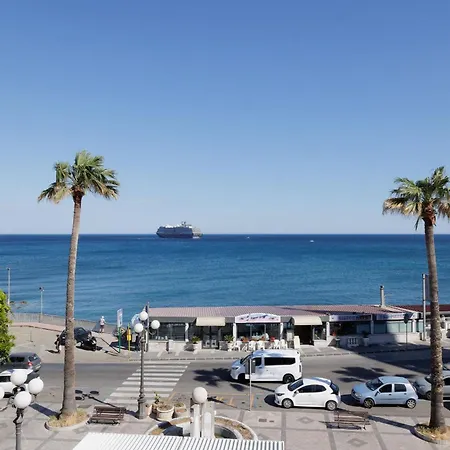 Sea Garden Luxury Pensjonat Giardini-Naxos